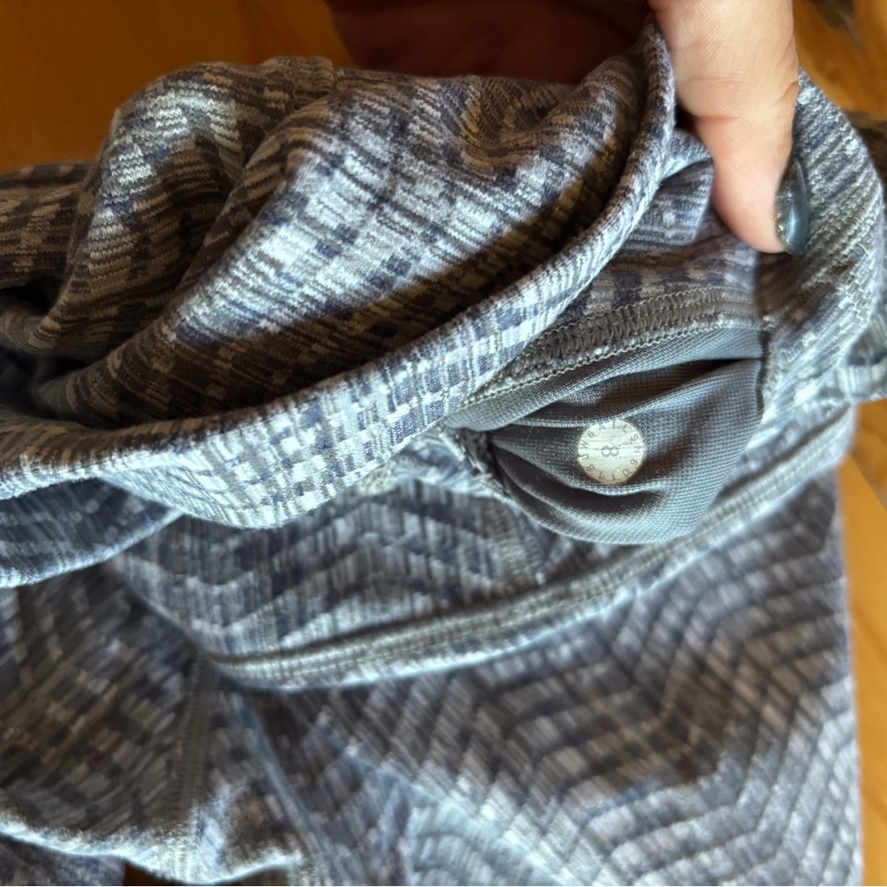 Lululemon Wunder Under Crop (Hi-Rise) *21" - Picture 7 of 9